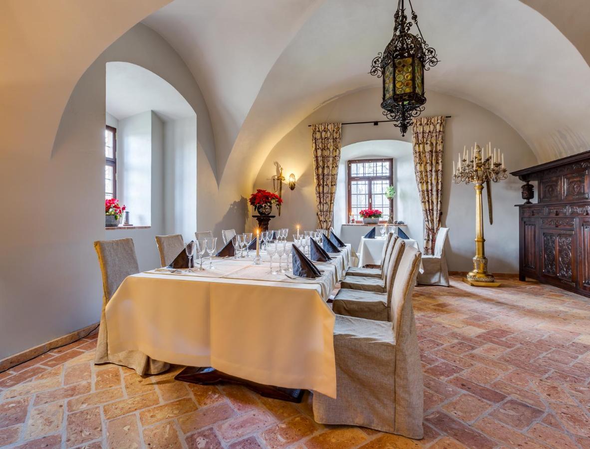 لومنيكا Zamek Karpniki Schloss Fischbach المظهر الخارجي الصورة