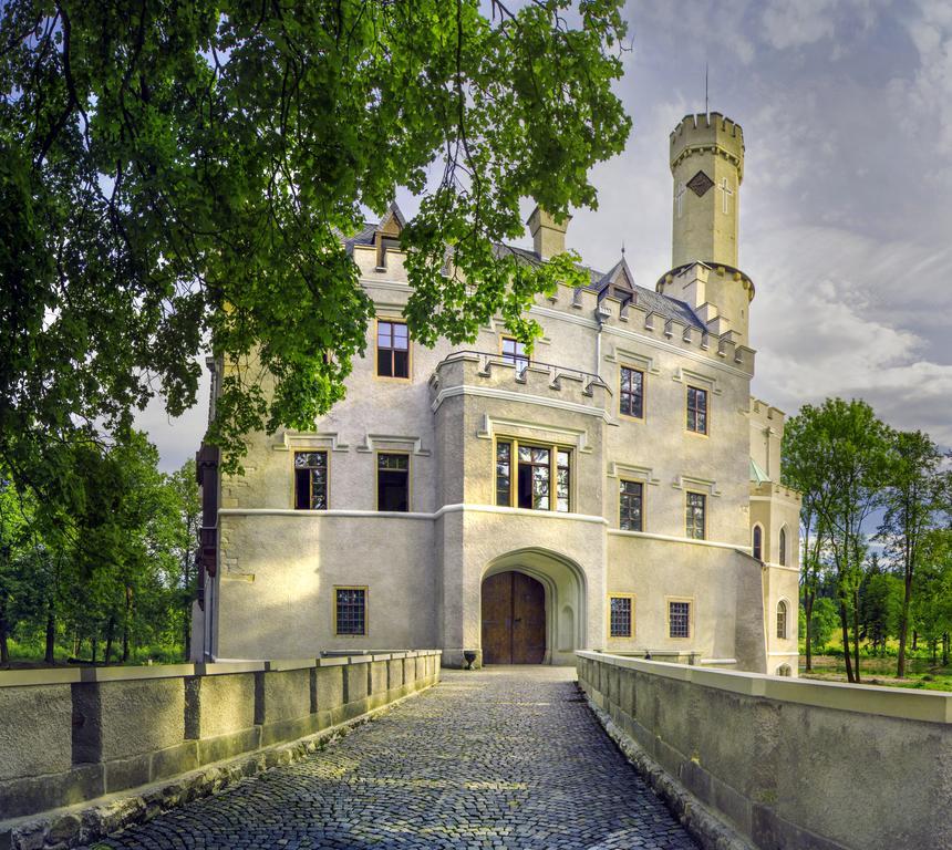 لومنيكا Zamek Karpniki Schloss Fischbach المظهر الخارجي الصورة