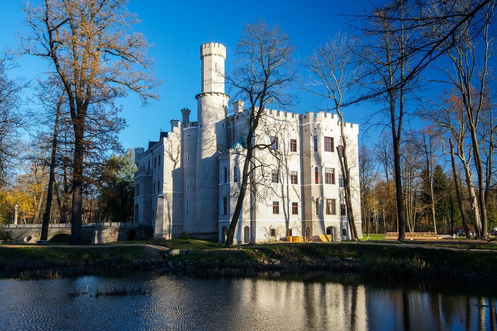 لومنيكا Zamek Karpniki Schloss Fischbach المظهر الخارجي الصورة